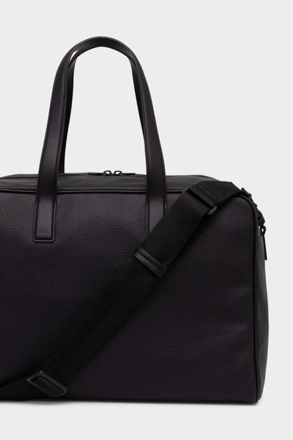 ΤΣΑΝΤΑ ΤΑΞΙΔΙΟΥ HUGO - 001 ΜΑΥΡΟ